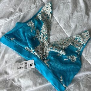 Pretty Flowers Lara Triangle Bra and panties set - JLO COLLECTION